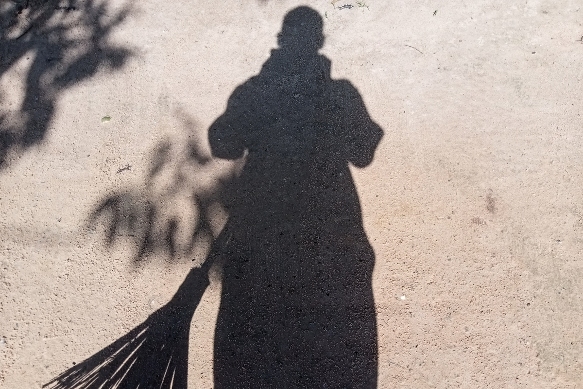 A participant took a photo of her shadow casting on the ground 