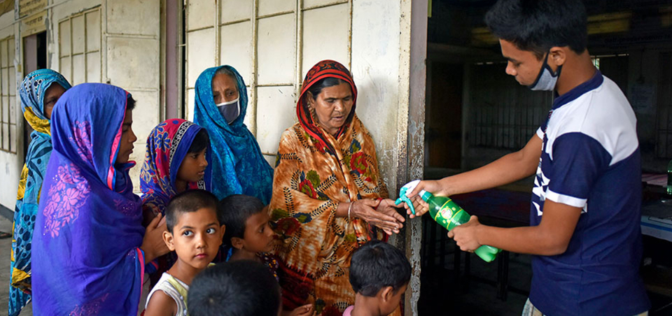 As Bangladesh battles COVID-19 and the aftermath of Super Cyclone Amphan, women’s organizations lead their communities through recovery