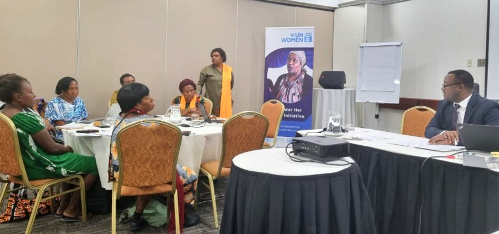 Peterson Magoola, UN Women Country Representative for Papua New Guinea, encourages Women Civil Society Organizations to strengthen their digital security and leverage technology for their advocacy efforts. 