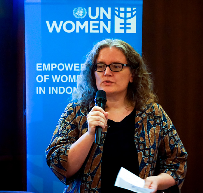 UN Women Representative, Sabine Machl opening the talkshow. Photo: GIZ/Arvianto