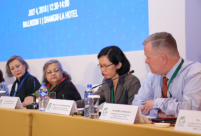 Discussing gender and inclusiveness at the Ulaanbaatar conference are, from left, Dugersuren Sukhjargalmaa of Government of Mongolia; Chandni Joshi of Women Friendly Disaster Management Network Nepal; Nguyen Thi Minh Huong of Vietnam Women’s Union; and Bjorn Andersson of UNFPA. Photo: UNFPA/Tim Jenkins