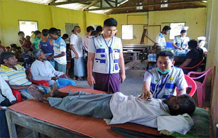 THD Mobile clinic in Kyar Nyo Phyu, Buthidaung Township. Photo: IOM Myanmar