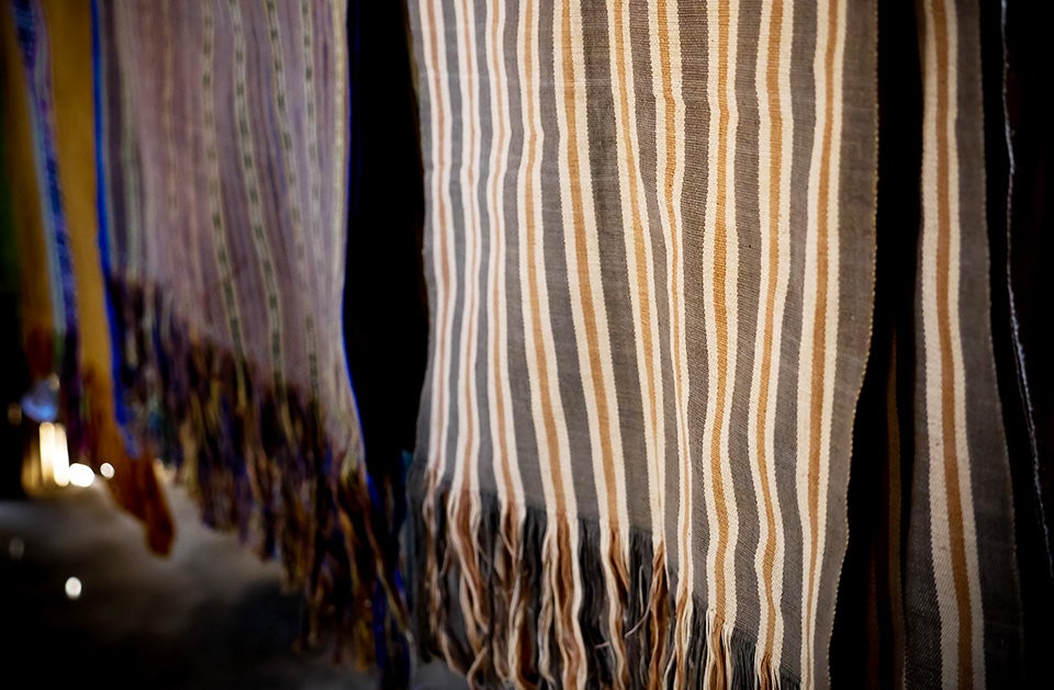 Traditional dyes and tais weaving.  Photo: UN Women/Emily Hungerford