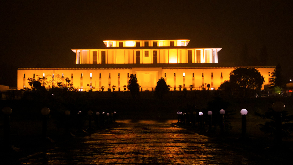 The President House of Pakistan goes orange for 16 Days of Activism against GBV 