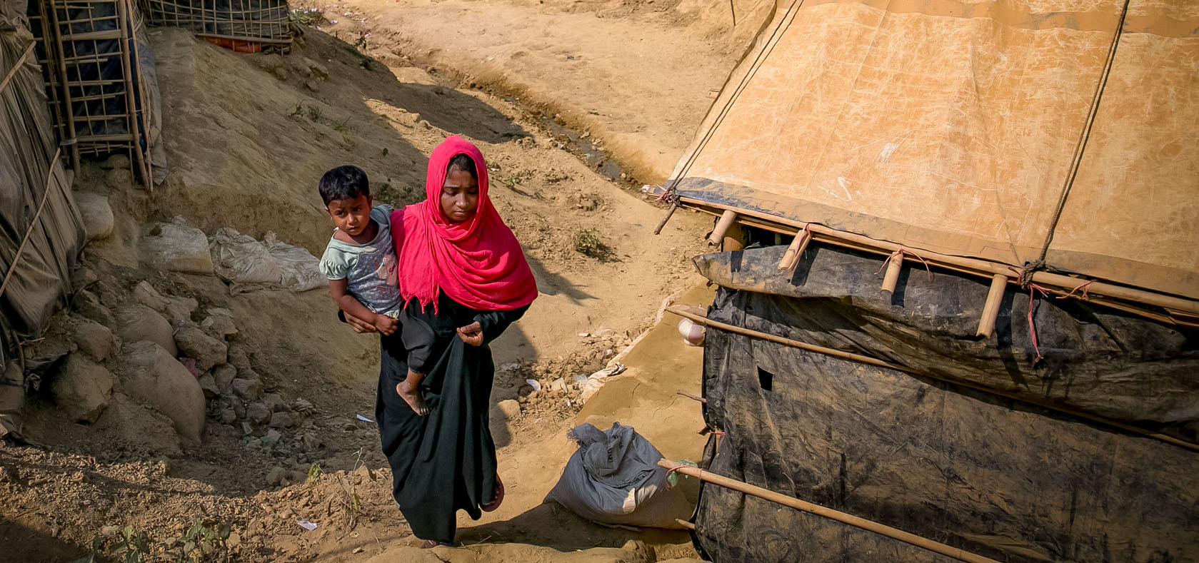 Lack of trust and confidence in police discourage women and girls from reporting violence to the police. Photo taken on 5 March 2018 in the Balukhali refugee camp in Cox’s Bazar. Photo: UN Women/Allison Joyce